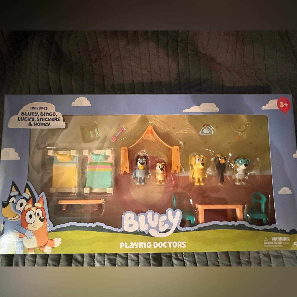 Playing Doctors Toy Set